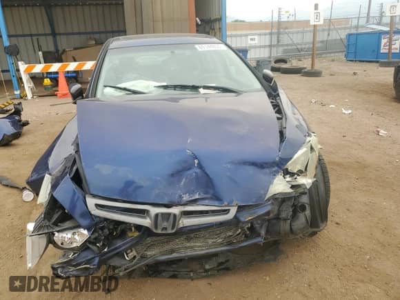 2003 Honda Accord EX с VIN 1HGCM66523A099394, выставлен на аукционе Copart как лот 69144855 с пробегом 262 898 миль миль и Списание • Salvage title. История ставок и продаж доступна на DreamBid. Изображение 5.