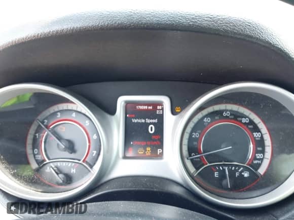 2013 Dodge Journey American Value z VIN 3C4PDCAB2DT671764, wystawiony jako IAAI lot #42745438 z przebiegiem 178 599 mil mil oraz . Historia ofert i sprzedaży dostępna na DreamBid. Obrazek 7.