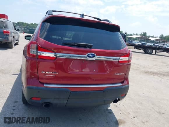 2019 Subaru Ascent Premium с VIN 4S4WMAFDXK3465154, выставлен на аукционе IAAI как лот 42517152 с пробегом 146 839 миль миль и . История ставок и продаж доступна на DreamBid. Изображение 17.