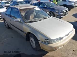 1990 Honda Accord with VIN 1HGCB7266LA047597, listed as a IAAI auction lot 43554667 with 117,115 mi miles and . Bid and sale history available at DreamBid. Image 1.