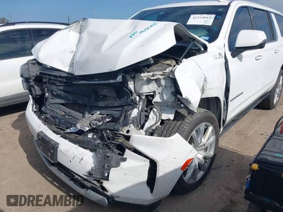 2021 Chevrolet Suburban High Country z VIN 1GNSCGKL8MR179526, wystawiony jako IAAI lot #41224015 z przebiegiem 85 421 mil mil oraz . Historia ofert i sprzedaży dostępna na DreamBid. Obrazek 6.