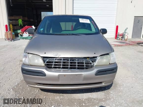 1998 Chevrolet Venture с VIN 1GNDX03E5WD173302, выставлен на аукционе IAAI как лот 42033616 с пробегом 325 300 миль миль и . История ставок и продаж доступна на DreamBid. Изображение 6.
