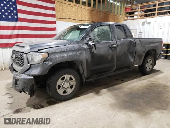 2019 Toyota Tundra SR с VIN 5TFUM5F19KX080802, выставлен на аукционе Copart как лот 87034514 с пробегом 54 911 миль миль и Списание • Salvage title. История ставок и продаж доступна на DreamBid. Изображение 1.