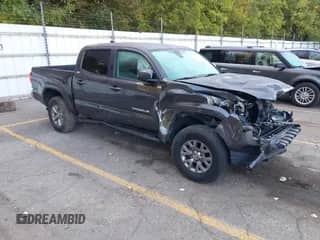 2019 Toyota Tacoma SR5 с VIN 3TMAZ5CN4KM091207, выставлен на аукционе IAAI как лот 43214130 с пробегом 76 820 миль миль и . История ставок и продаж доступна на DreamBid. Изображение 1.