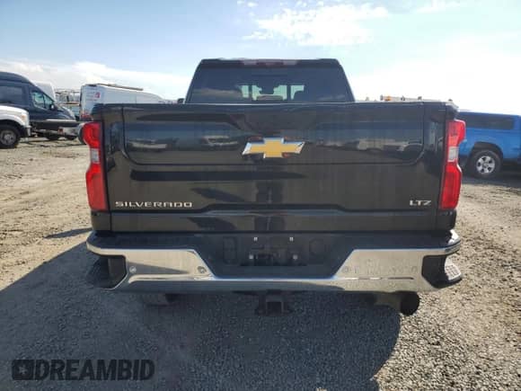 2024 Chevrolet Silverado 2500HD LTZ with VIN 2GC4YPEY8R1126299, listed as a Copart auction lot 87426765 with 20,668 mi miles and Salvage title. Bid and sale history available at DreamBid. Image 6.