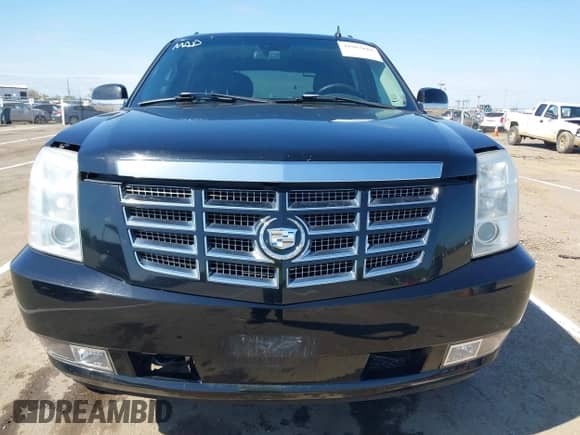 2007 Cadillac Escalade EXT with VIN 3GYFK62807G270873, listed as a IAAI auction lot 41885685 with 183,995 mi miles and . Bid and sale history available at DreamBid. Image 6.