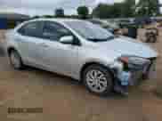 2019 Toyota Corolla LE с VIN 5YFBURHE9KP885213, выставлен на аукционе Copart как лот 82782835 с пробегом 96 185 миль миль и Списание • Salvage title. История ставок и продаж доступна на DreamBid. Изображение 4.