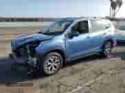 2022 Subaru Forester Premium z VIN JF2SKAEC0NH490896, wystawiony jako Copart lot #80718225 z przebiegiem 37 248 mil mil oraz Szkoda całkowita • Salvage title. Historia ofert i sprzedaży dostępna na DreamBid. Obrazek 1.