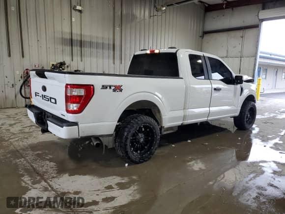 2022 Ford F-150 XL with VIN 1FTEX1EPXNFA57422, listed as a Copart auction lot 83984705 with 41,403 mi miles and Salvage title. Bid and sale history available at DreamBid. Image 3.