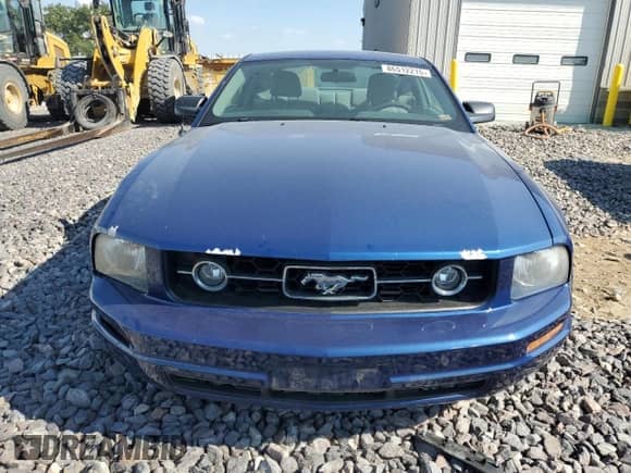 2007 Ford Mustang Deluxe z VIN 1ZVFT80N775234030, wystawiony jako Copart lot #86512215 z przebiegiem 104 228 mil mil oraz Szkoda całkowita • Salvage title. Historia ofert i sprzedaży dostępna na DreamBid. Obrazek 5.