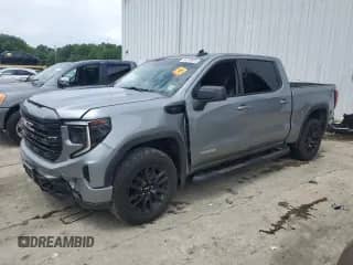 2024 GMC Sierra 1500 Elevation z VIN 1GTUUCED4RZ134179, wystawiony jako Copart lot #64019915 z przebiegiem 31 592 mil mil oraz Szkoda całkowita • Salvage title. Historia ofert i sprzedaży dostępna na DreamBid. Obrazek 1.