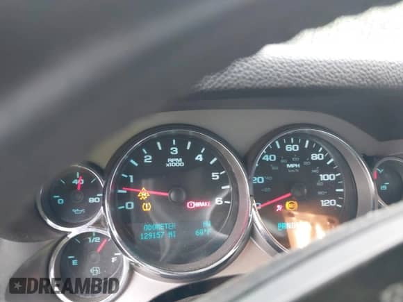 2011 GMC Sierra 1500 SLE with VIN 3GTU2VE21BG394805, listed as a IAAI auction lot 41969442 with 129,157 mi miles and . Bid and sale history available at DreamBid. Image 15.