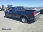 1996 Chevrolet Silverado 1500 with VIN 2GCEC19M4T1184750, listed as a Copart auction lot 83863255 with 257,892 mi miles and Salvage title. Bid and sale history available at DreamBid. Image 2.