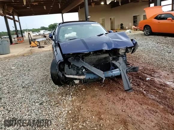 2013 Dodge Challenger SXT z VIN 2C3CDYAG7DH676527, wystawiony jako Copart lot #66930415 z przebiegiem 170 584 mil mil oraz Szkoda całkowita • Salvage title. Historia ofert i sprzedaży dostępna na DreamBid. Obrazek 14.