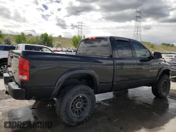 2003 Dodge 2500 ST with VIN 1D7KU28DX3J568924, listed as a Copart auction lot 80341815 with 193,352 mi miles and Non repairable. Bid and sale history available at DreamBid. Image 3.