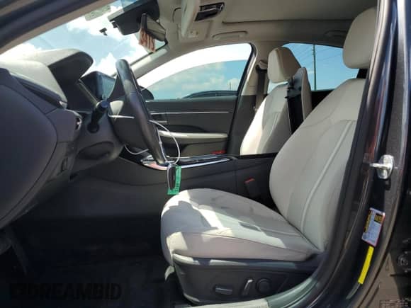 2021 Hyundai Sonata SEL с VIN KMHL14JA0MA143874, выставлен на аукционе Copart как лот 69407505 с пробегом 71 581 миль миль и Списание • Salvage title. История ставок и продаж доступна на DreamBid. Изображение 7.