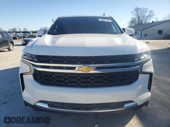 2022 Chevrolet Suburban LS z VIN 1GNSKBKD4NR211131, wystawiony jako Copart lot #46851175 z przebiegiem 47 808 mil mil oraz Szkoda całkowita • Salvage title. Historia ofert i sprzedaży dostępna na DreamBid. Obrazek 5.
