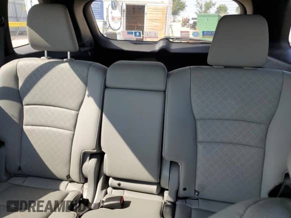 2019 Honda Passport EX-L with VIN 5FNYF8H52KB028452, listed as a Copart auction lot 68840915 with 185,630 mi miles and Salvage title. Bid and sale history available at DreamBid. Image 10.