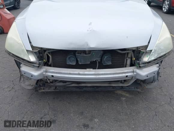 2005 Honda Accord EX-L с VIN 1HGCM66525A073199, выставлен на аукционе IAAI как лот 43206046 с пробегом 245 484 миль миль и . История ставок и продаж доступна на DreamBid. Изображение 6.