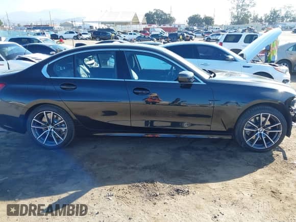 2020 BMW 3 Series 330i with VIN WBA5R1C08LFH40491, listed as a IAAI auction lot 43519170 with 52,329 mi miles and . Bid and sale history available at DreamBid. Image 14.