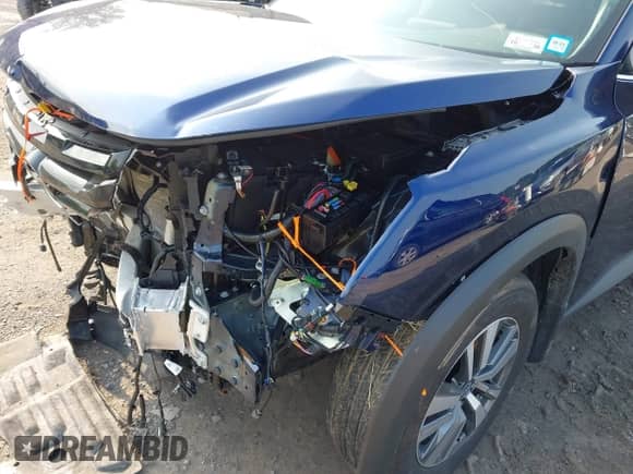 2024 Nissan Pathfinder SL with VIN 5N1DR3CC2RC312245, listed as a IAAI auction lot 42475984 with 3,602 mi miles and . Bid and sale history available at DreamBid. Image 18.