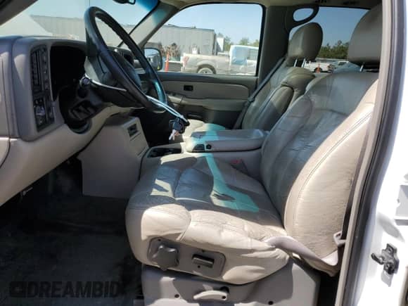 2002 Chevrolet Tahoe LT with VIN 1GNEK13T72R262051, listed as a Copart auction lot 80457725 with 263,708 mi miles and Salvage title. Bid and sale history available at DreamBid. Image 7.