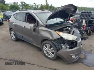 2013 Hyundai Tucson GLS с VIN KM8JU3AC0DU595736, выставлен на аукционе IAAI как лот 42895919 с пробегом 170 101 миль миль и . История ставок и продаж доступна на DreamBid. Изображение 1.