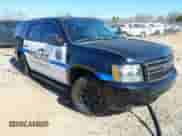 2014 Chevrolet Tahoe Commercial z VIN 1GNLC2E04ER158425, wystawiony jako IAAI lot #41526713 z przebiegiem Nie podano mil oraz . Historia ofert i sprzedaży dostępna na DreamBid. Obrazek 1.