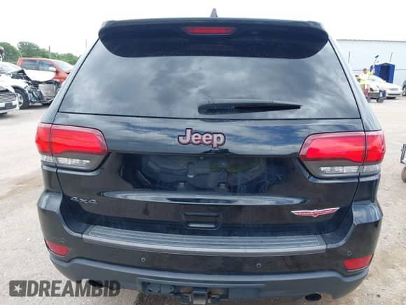 2019 Jeep Grand Cherokee Trailhawk z VIN 1C4RJFLGXKC608724, wystawiony jako IAAI lot #42602108 z przebiegiem 112 713 mil mil oraz . Historia ofert i sprzedaży dostępna na DreamBid. Obrazek 16.