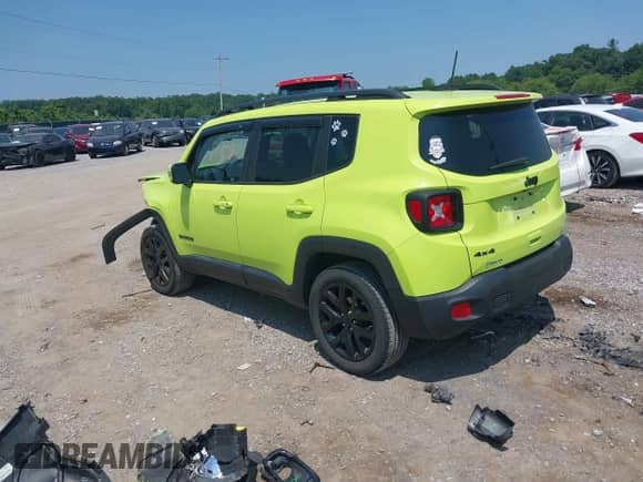 2018 Jeep Renegade Latitude z VIN ZACCJBBB0JPH02500, wystawiony jako IAAI lot #42431159 z przebiegiem 64 506 mil mil oraz . Historia ofert i sprzedaży dostępna na DreamBid. Obrazek 3.