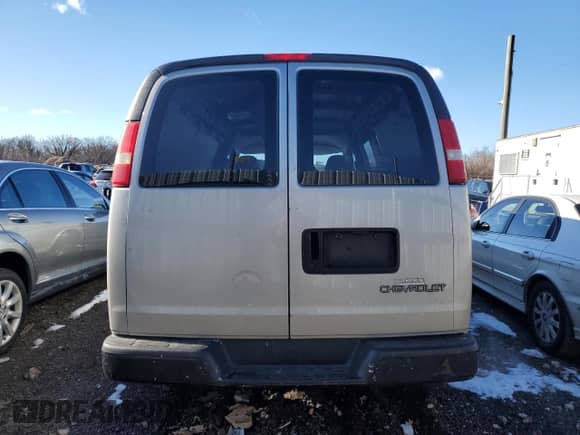 2006 Chevrolet Express Cargo с VIN 1GCEG15X761129109, выставлен на аукционе Copart как лот 82866354 с пробегом 258 072 миль миль и Чистый • Clean title. История ставок и продаж доступна на DreamBid. Изображение 6.