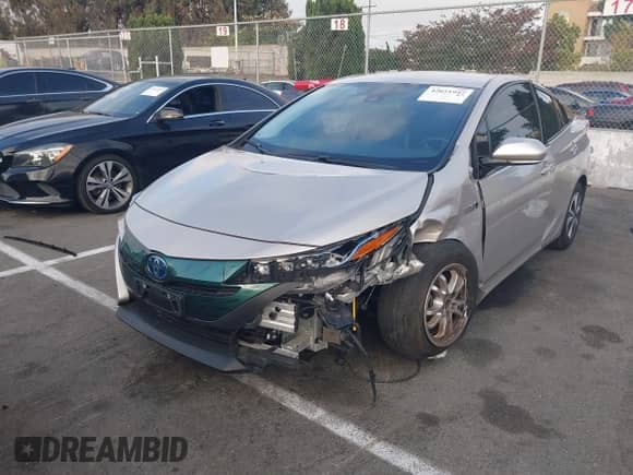 2019 Toyota Prius Plus с VIN JTDKARFP6K3117386, выставлен на аукционе IAAI как лот 42651947 с пробегом 46 913 миль миль и . История ставок и продаж доступна на DreamBid. Изображение 17.