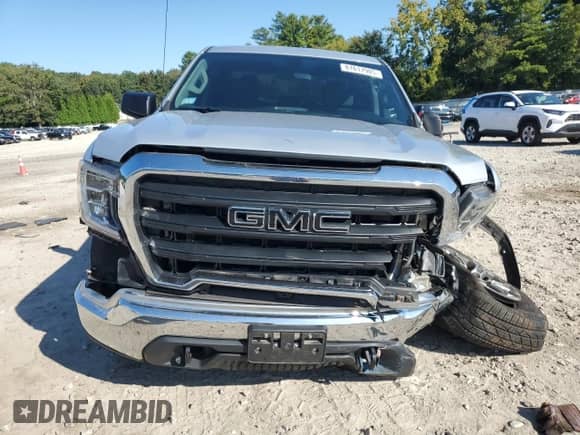2019 GMC Sierra 1500 with VIN 1GTR9AEF8KZ361703, listed as a Copart auction lot 81617905 with 98,260 mi miles and Salvage title. Bid and sale history available at DreamBid. Image 5.