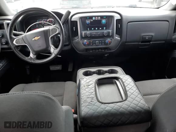 2014 Chevrolet Silverado 1500 LT z VIN 1GCVKREC5EZ263532, wystawiony jako Copart lot #71965465 z przebiegiem 156 056 mil mil oraz Szkoda całkowita • Salvage title. Historia ofert i sprzedaży dostępna na DreamBid. Obrazek 8.