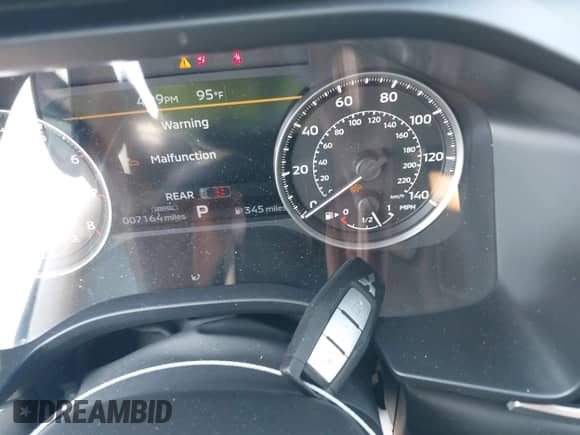 2024 Mitsubishi Outlander ES with VIN JA4J3UA8XRZ060622, listed as a IAAI auction lot 42236110 with 7,164 mi miles and . Bid and sale history available at DreamBid. Image 11.