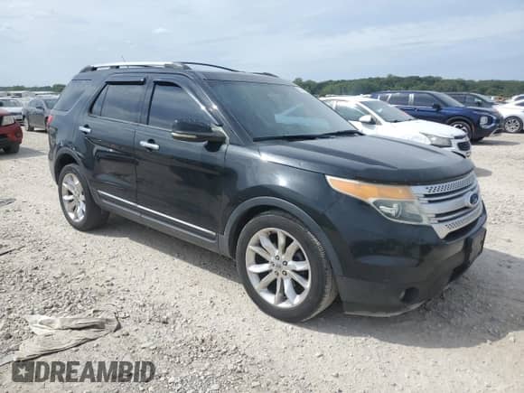 2011 Ford Explorer XLT with VIN 1FMHK7D89BGA63335, listed as a Copart auction lot 70497705 with 159,982 mi miles and Salvage title. Bid and sale history available at DreamBid. Image 4.