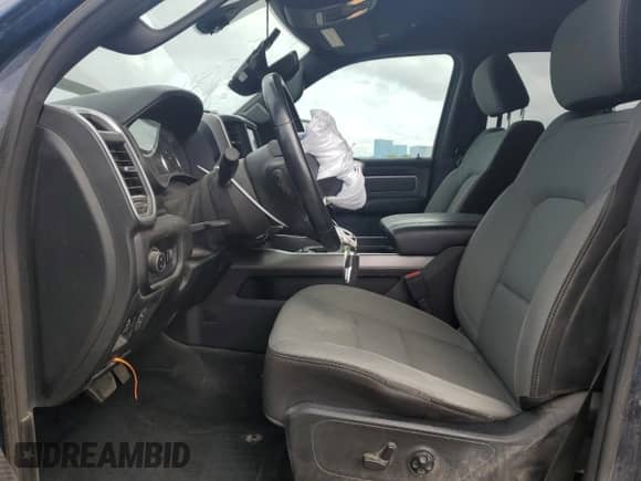 2021 Ram 1500 Big Horn z VIN 1C6SRFMT5MN755182, wystawiony jako Copart lot #65567845 z przebiegiem 134 550 mil mil oraz Szkoda całkowita • Salvage title. Historia ofert i sprzedaży dostępna na DreamBid. Obrazek 7.