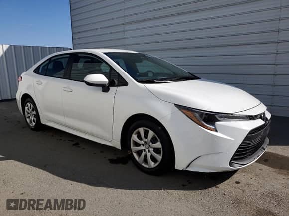 2024 Toyota Corolla LE with VIN 5YFB4MDE4RP137617, listed as a Copart auction lot 86062395 with 21,847 mi miles and Non repairable. Bid and sale history available at DreamBid. Image 4.