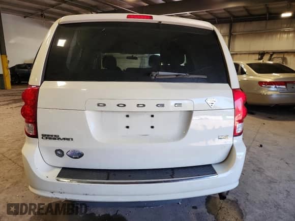2011 Dodge Grand Caravan Mainstreet with VIN 2D4RN3DG2BR626839, listed as a Copart auction lot 80804825 with 143,663 mi miles and Salvage title. Bid and sale history available at DreamBid. Image 6.