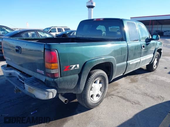 2006 GMC Sierra 1500 SLE1 z VIN 1GTEK19Z26Z127442, wystawiony jako IAAI lot #41117289 z przebiegiem 197 240 mil mil oraz . Historia ofert i sprzedaży dostępna na DreamBid. Obrazek 4.