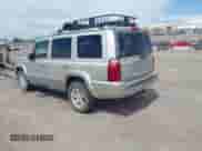 2007 Jeep Commander Limited с VIN 1J8HG58P77C635747, выставлен на аукционе IAAI как лот 42474477 с пробегом 173 950 миль миль и . История ставок и продаж доступна на DreamBid. Изображение 3.