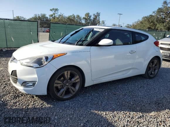 2016 Hyundai Veloster с VIN KMHTC6AD0GU298346, выставлен на аукционе Copart как лот 77117914 с пробегом 87 540 миль миль и Списание • Salvage title. История ставок и продаж доступна на DreamBid. Изображение 1.