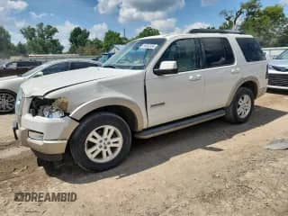 2008 Ford Explorer Eddie Bauer with VIN 1FMEU64EX8UB05664, listed as a Copart auction lot 64032355 with 114,270 mi miles and Salvage title. Bid and sale history available at DreamBid. Image 1.