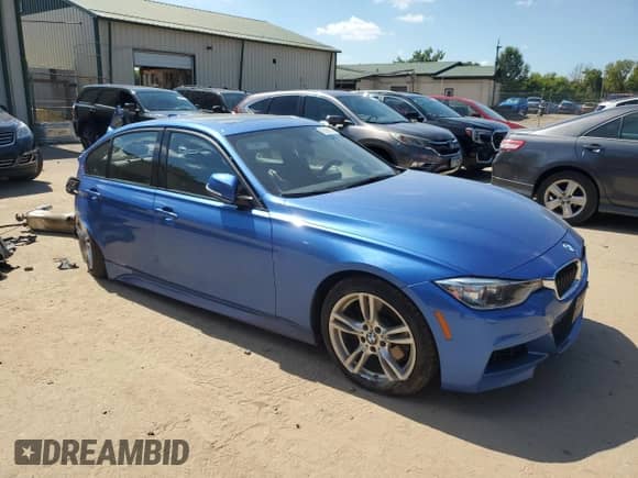 2014 BMW 3 Series 328i xDrive с VIN WBA3B5G56ENS06842, выставлен на аукционе Copart как лот 70368755 с пробегом Не указан миль и Списание • Salvage title. История ставок и продаж доступна на DreamBid. Изображение 4.
