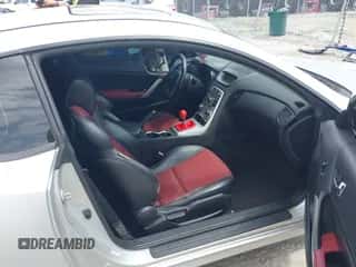 2010 Hyundai Genesis Coupe Track с VIN KMHHT6KD5AU013197, выставлен на аукционе IAAI как лот 43107289 с пробегом 197 403 миль миль и . История ставок и продаж доступна на DreamBid. Изображение 5.