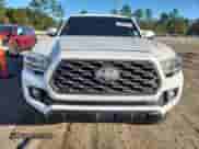 2020 Toyota Tacoma SR5 z VIN 3TMCZ5AN4LM294482, wystawiony jako Copart lot #90620945 z przebiegiem 135 293 mil mil oraz Szkoda całkowita • Salvage title. Historia ofert i sprzedaży dostępna na DreamBid. Obrazek 5.