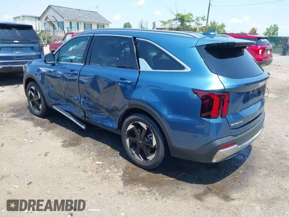 2025 Kia Sorento SX Prestige with VIN KNDRKDJG9S5296517, listed as a IAAI auction lot 42683892 with 17,116 mi miles and . Bid and sale history available at DreamBid. Image 3.