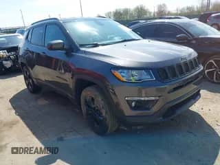 2021 Jeep Compass Latitude с VIN 3C4NJDBB4MT555101, выставлен на аукционе IAAI как лот 42086222 с пробегом 45 785 миль миль и . История ставок и продаж доступна на DreamBid. Изображение 1.