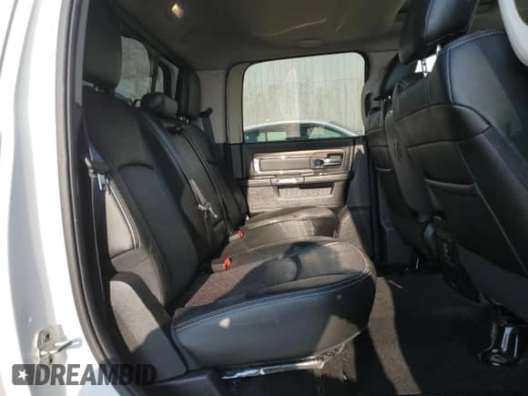 2014 Ram 1500 Laramie z VIN 1C6RR7VM8ES288421, wystawiony jako Copart lot #68515735 z przebiegiem 116 639 mil mil oraz Szkoda całkowita • Salvage title. Historia ofert i sprzedaży dostępna na DreamBid. Obrazek 10.