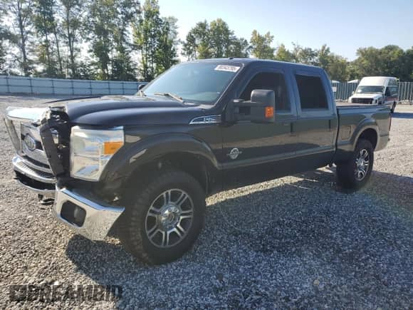 2013 Ford F-250 XL z VIN 1FT7W2BT2DEA72813, wystawiony jako Copart lot #80343795 z przebiegiem 175 586 mil mil oraz Szkoda całkowita • Salvage title. Historia ofert i sprzedaży dostępna na DreamBid. Obrazek 1.